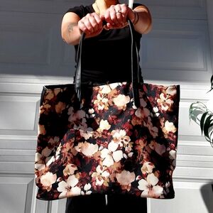 Chic Floral Tote Bag - Black and Brown
